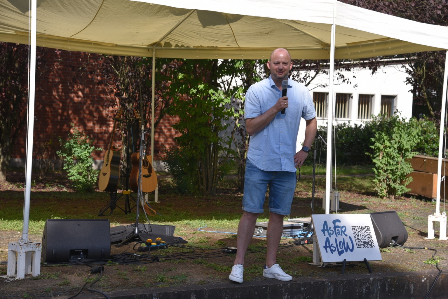 Bürgermeister Pascal Seidel begrüßte alle Besucherinnen und Besucher und wünschte viel Spaß.